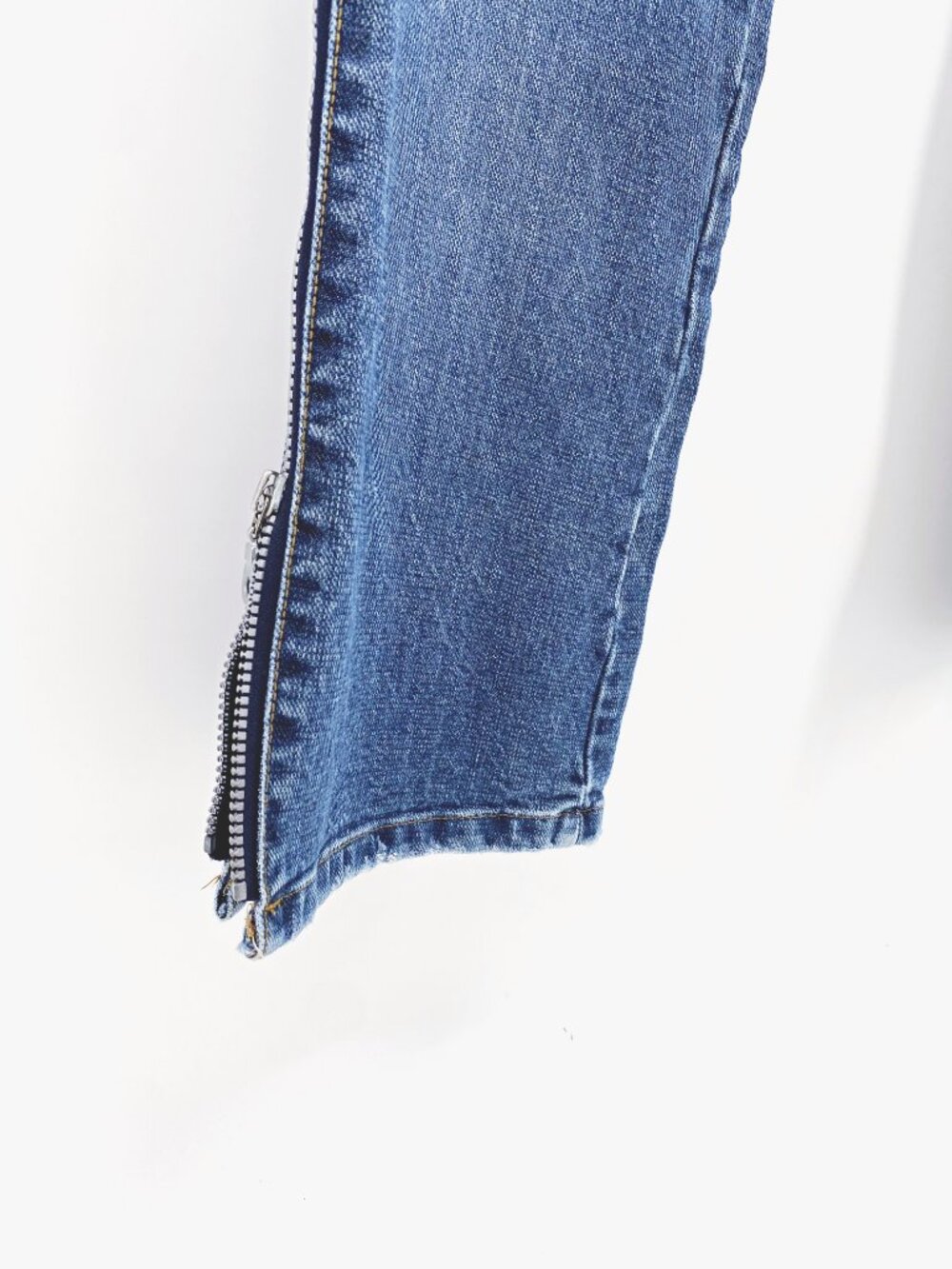 Times TM Jeans Vintage Y2K Side Zipper Bootcut Jeans - Picture 3 of 12